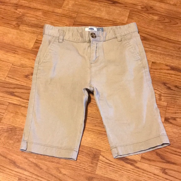 NWT +Free Shipping++ Old Navy Boys Built-In Flex Twill Uniform Shorts Size 10